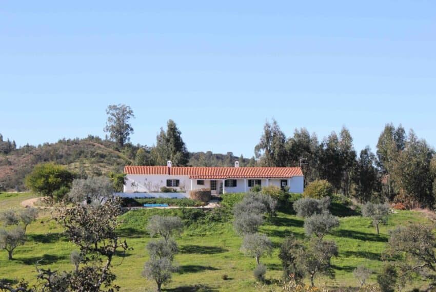 4 bedroom country house Alentejo Ourique West Coast (1)